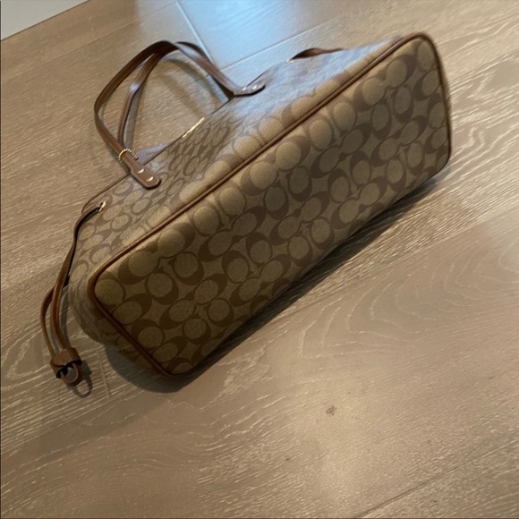 Coach logo drawstring logo shoulder bag - Picture 13 of 15